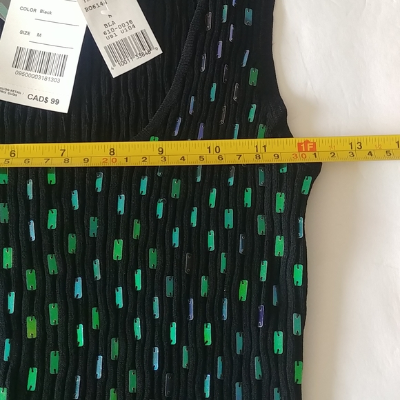 Spanner Ladies Sequence Tank Top NWT Size Medium Stretches Material - Picture 9 of 14